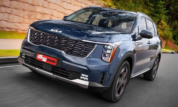 Kia pode assumir operação brasileira e construir fábrica para ter perdão de dívida