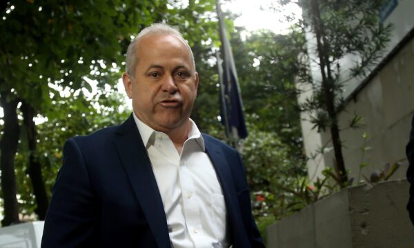 PF encontra mensagens em que assessor de Brazão cobra emenda de Flávio dois dias antes de ser preso