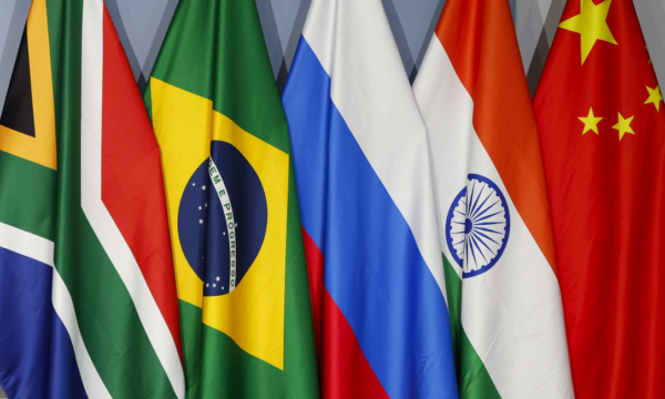 Líderes do BRICS se reúnem na Índia em meio a guerras e tensões com os EUA