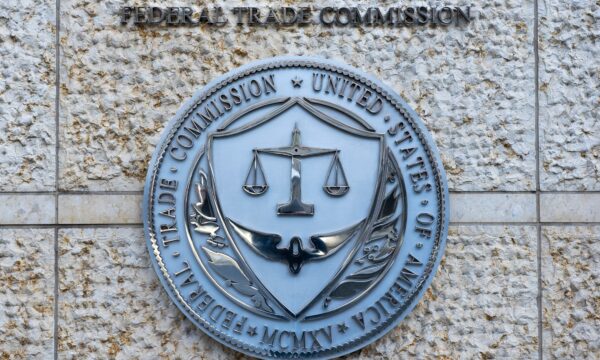 FTC diz que pedidos de isenção antitruste e regulação por empresas de IA geram ‘profunda desconfiança’