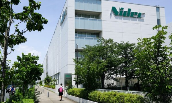 CEO da Nidec deve renunciar devido a prejuízos em unidade de sistemas para veículos elétricos